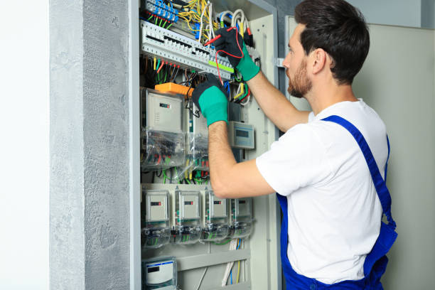Best Circuit Breaker Repair  in Stockbridge, MI